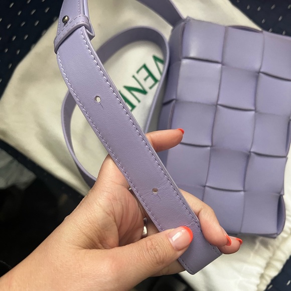 AUTH Bottega Veneta *classic size* cassette great condition - Picture 11 of 11